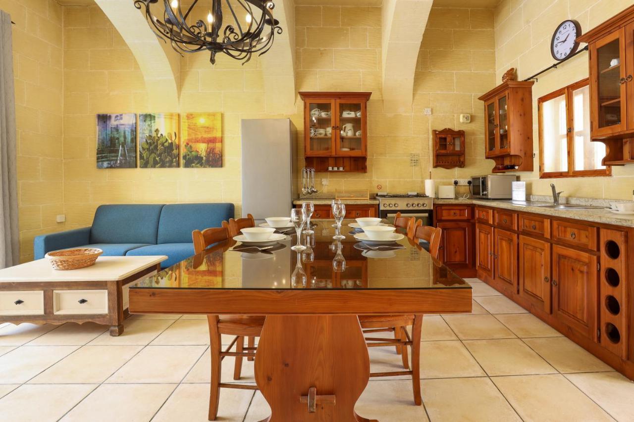 Villa Superb Maltese Farmhouse With Private Pool Victoria Exterior foto