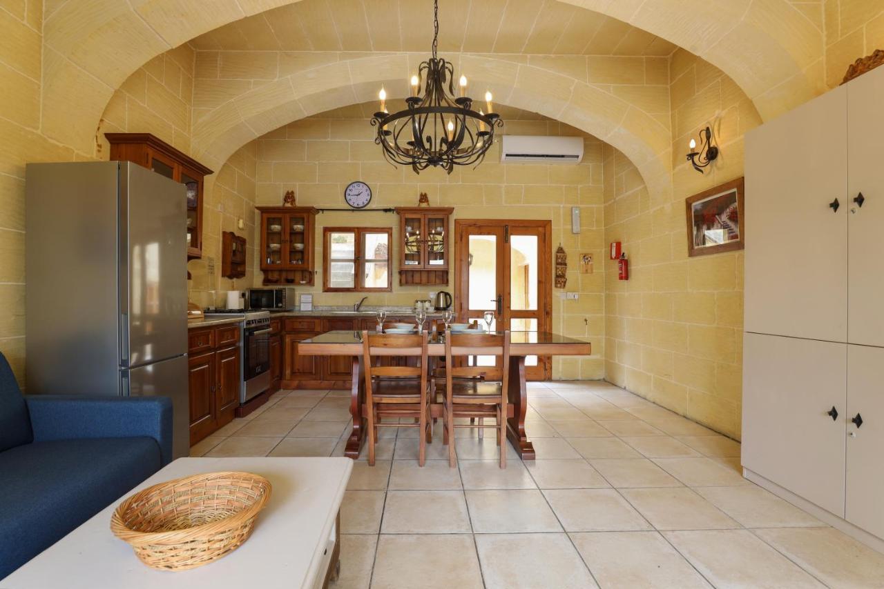 Villa Superb Maltese Farmhouse With Private Pool Victoria Exterior foto
