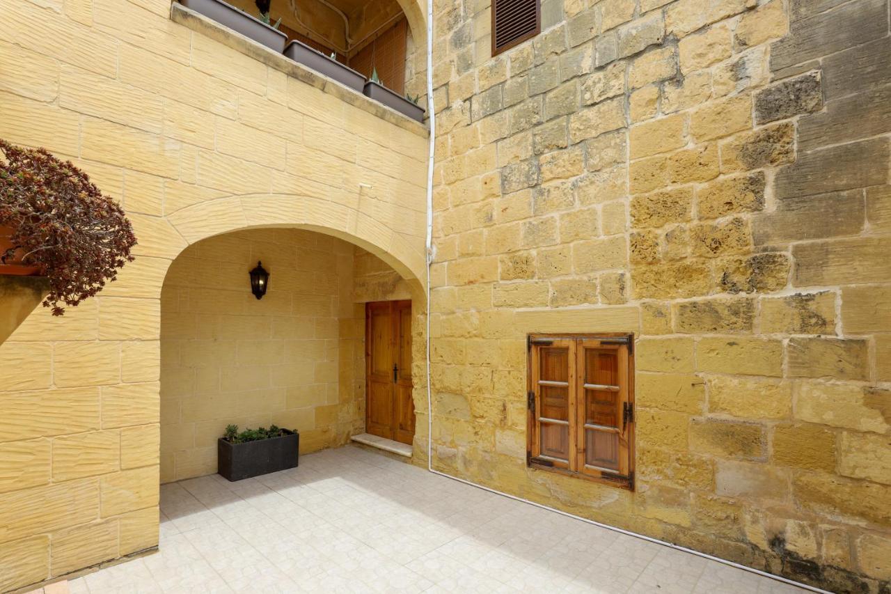 Villa Superb Maltese Farmhouse With Private Pool Victoria Exterior foto